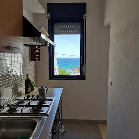 公寓 Cento Passi Dal Mare 阿尔卡莫马里纳