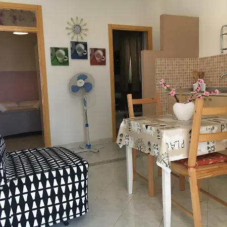 公寓 Cento Passi Dal Mare 阿尔卡莫马里纳